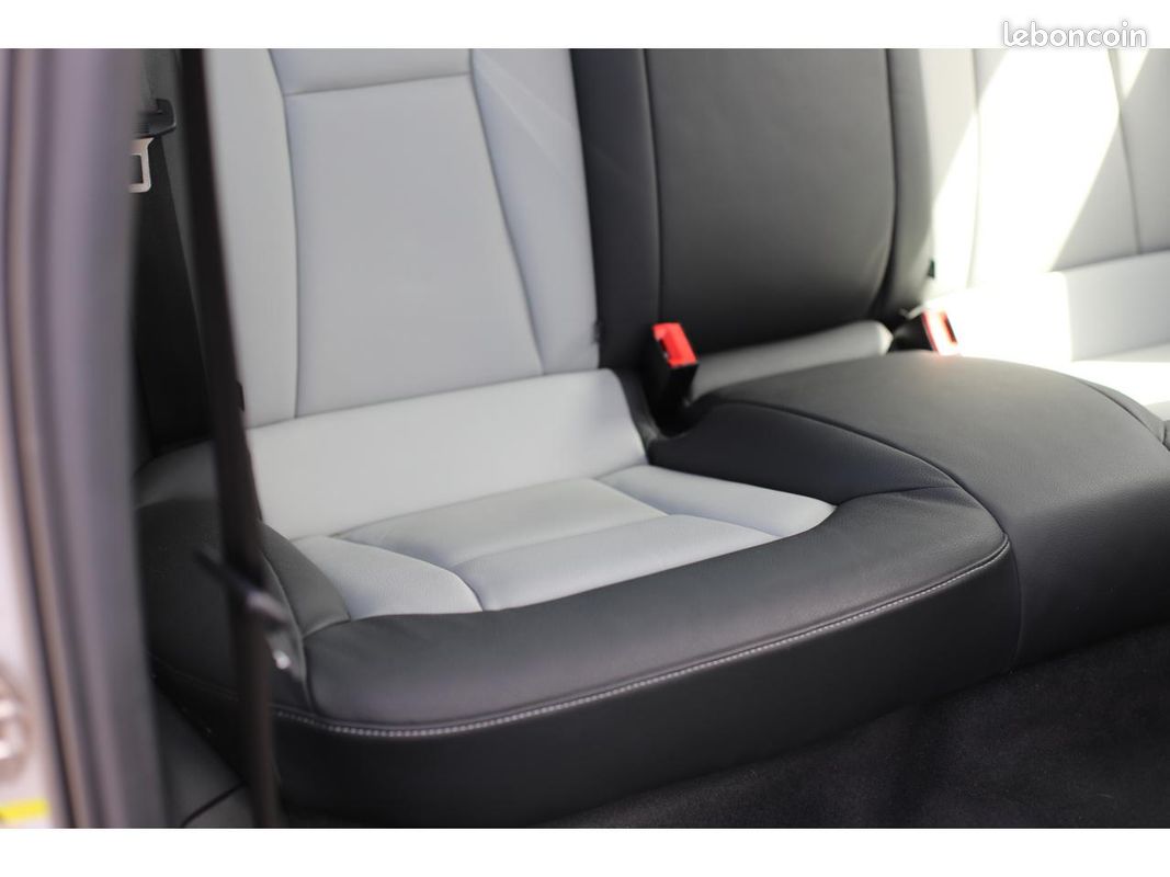 AUDI A1 1.4 TFSI - 122 - BV S-tronic - Start/Stop BERLINE Attraction PHASE 1 (image 21)