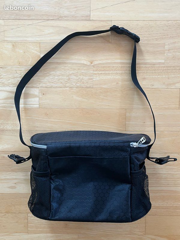 Sac isotherme noir Insular 30x15x20 cm - Bandoulière & Sac à dos - Bon état (image 3)