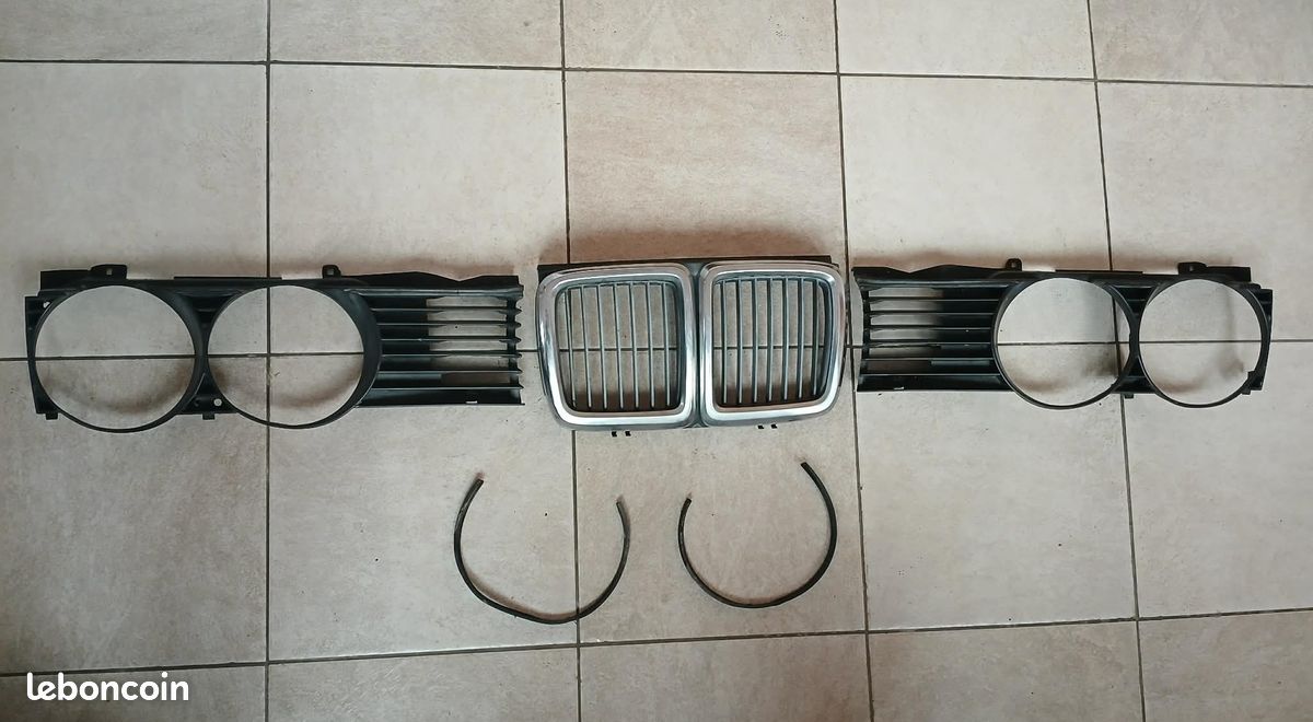 Calandre complete bmw serie 7 E32 (image 1)