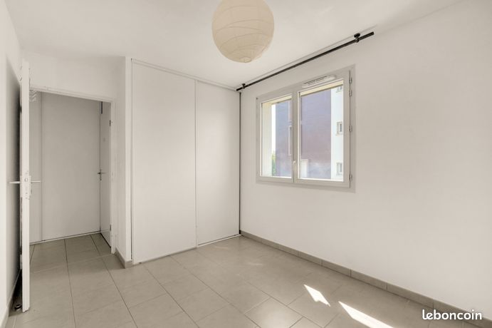 Appartement 3 pièces 64 m² — 8