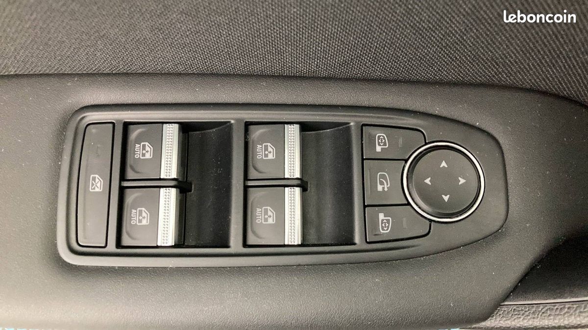 Renault captur e tech full hybrid 145 ch esprit (image 17)