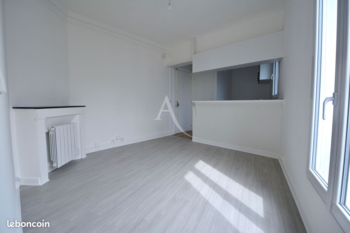Appartement 2 pièces 31 m² · à Le Kremlin-Bicêtre · 31 m² · 225 000 €