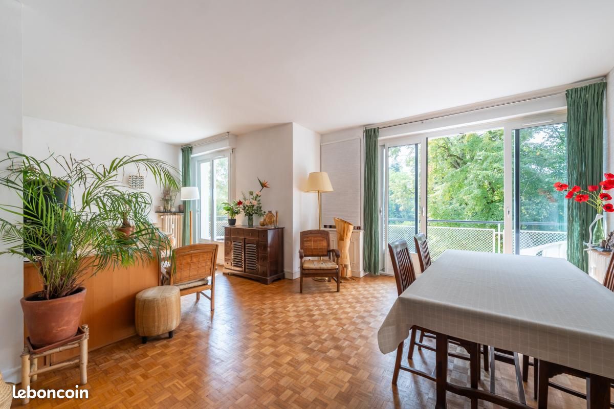 Appartement 4 pièces 94 m² · à Sèvres · 94 m² · 560 000 €