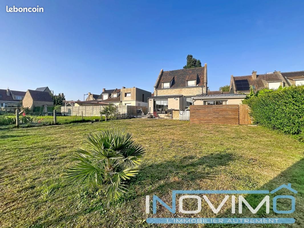 Maison 8 pièces 119 m² · à Ghyvelde · 119 m² · 277 000 €