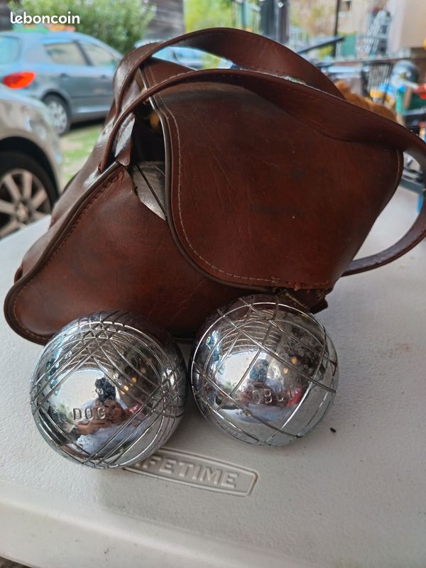 Boule de pétanque (image 1)