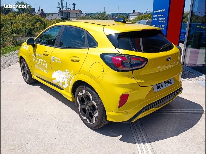 Ford Puma Gen-E 168ch Standard Range 43 kWh Premium (image 2)