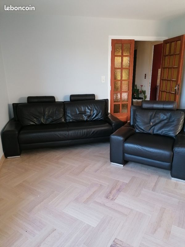 Canape+1 fauteuil en cuir (image 1)