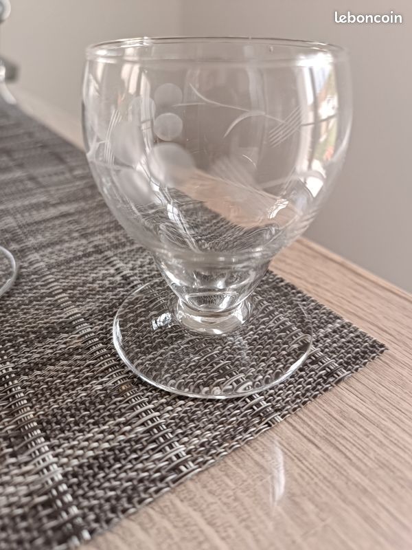 Verres gravés anciens (image 2)