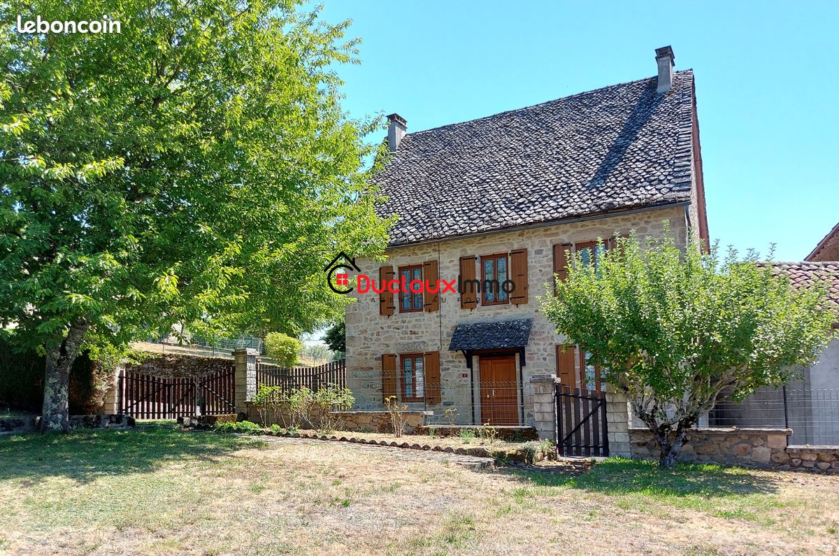 Maison 5 pièces 75 m² · à Cros-de-Montvert · 75 m² · 169 990 €