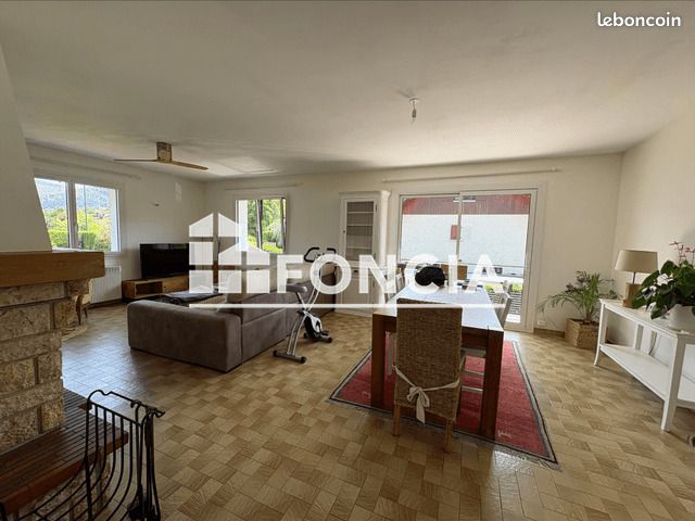 Appartement 4 pièces 148 m² · à Saint-Jorioz · 148 m² · 1 565 €