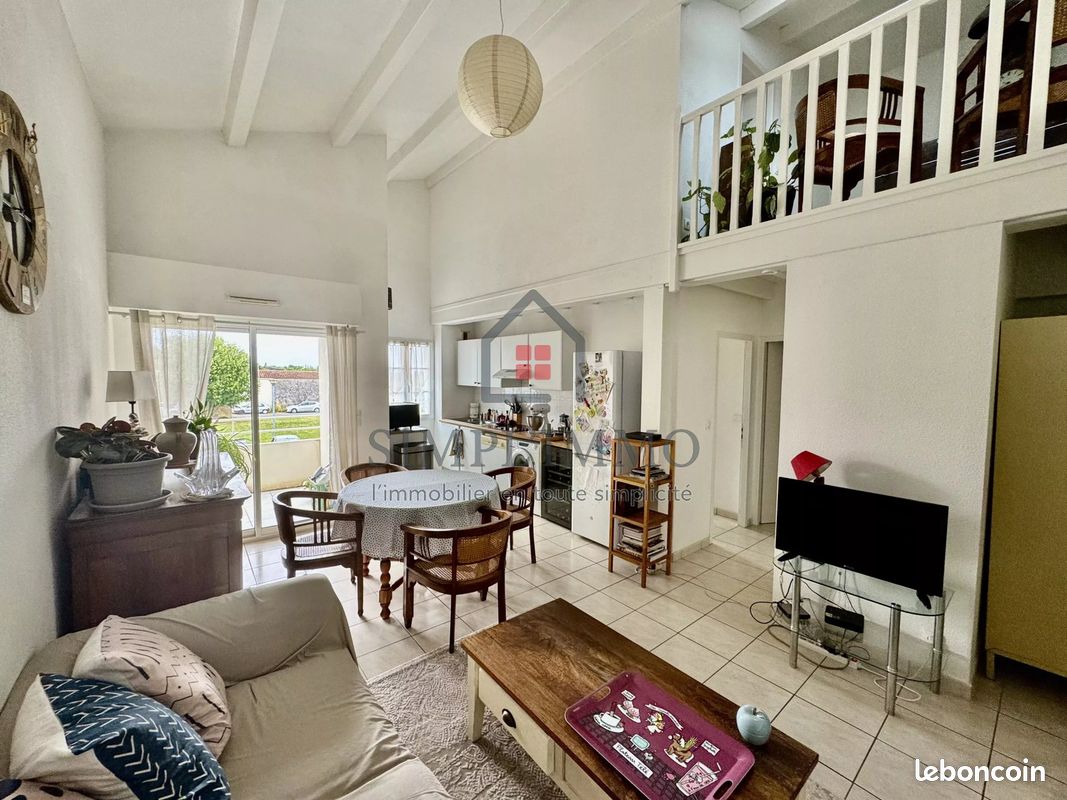 Appartement 3 pièces 73 m² · à Échillais · 73 m² · 157 500 €