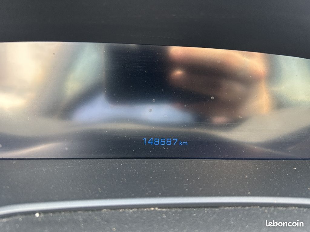 Peugeot 308 BlueHDi 100ch SetS BVM6 Allure (image 10)