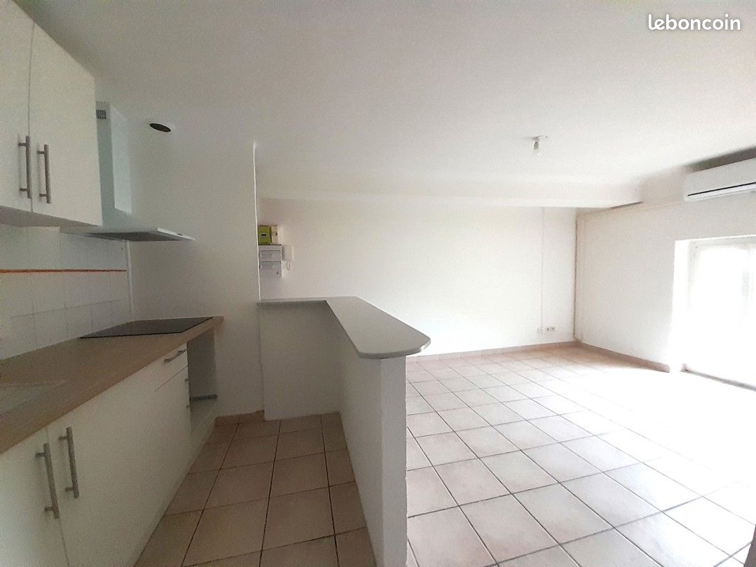 Appartement 2 pièces 33 m² · à Orange · 33 m² · 470 €/mois