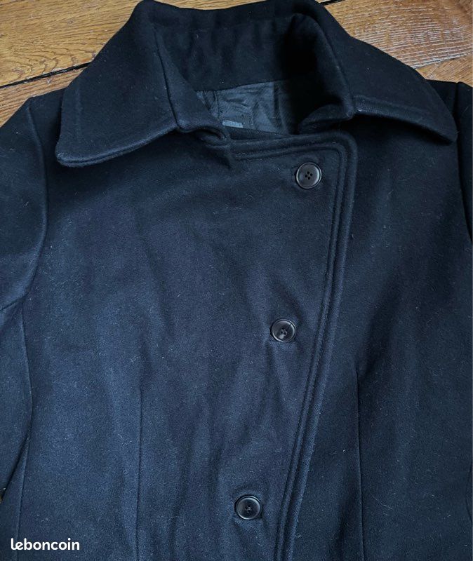 Manteau noir en laine (image 8)