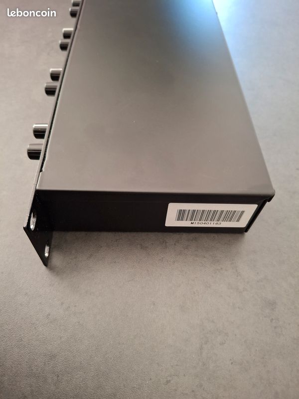 ART HeadAmp 6 – Amplificateur casque 6 canaux (rack 1U) (image 10)