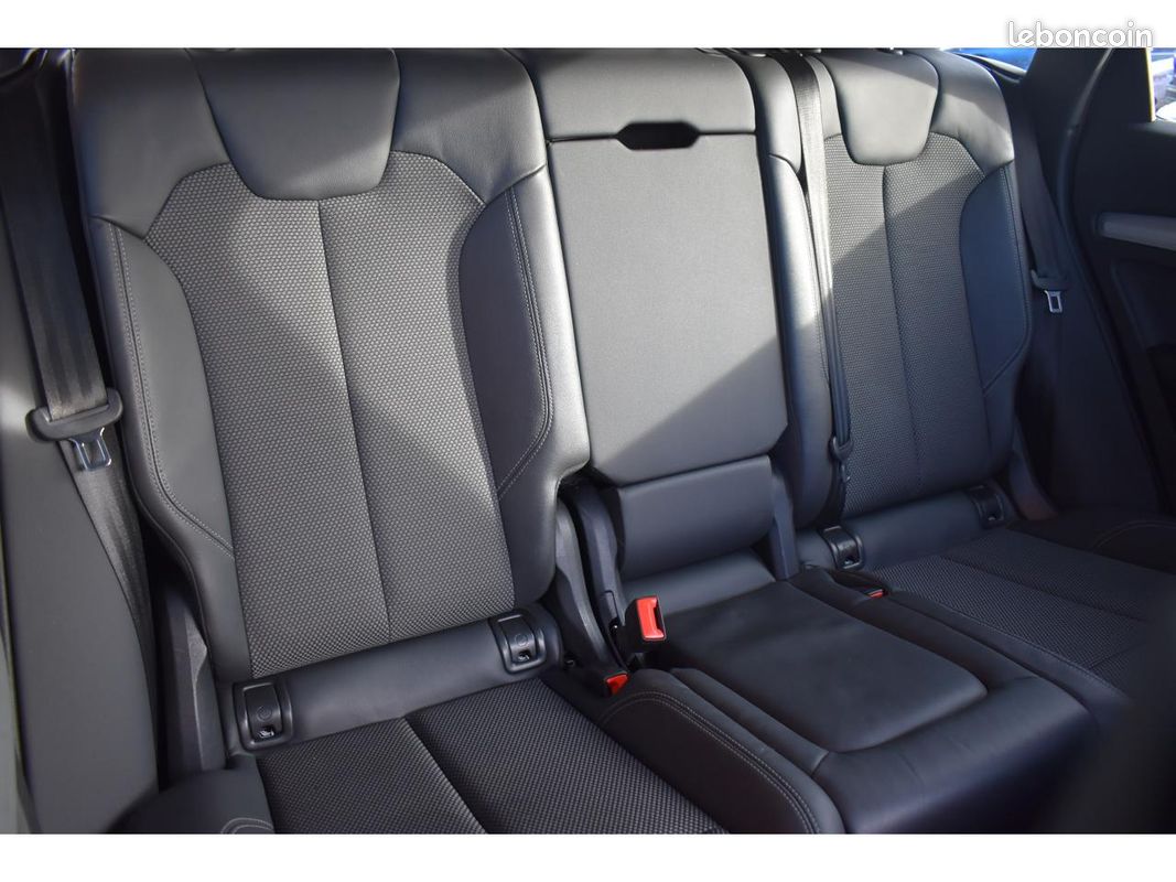 AUDI Q5 50 TFSIe 299 S tronic 7 Quattro S line (image 5)