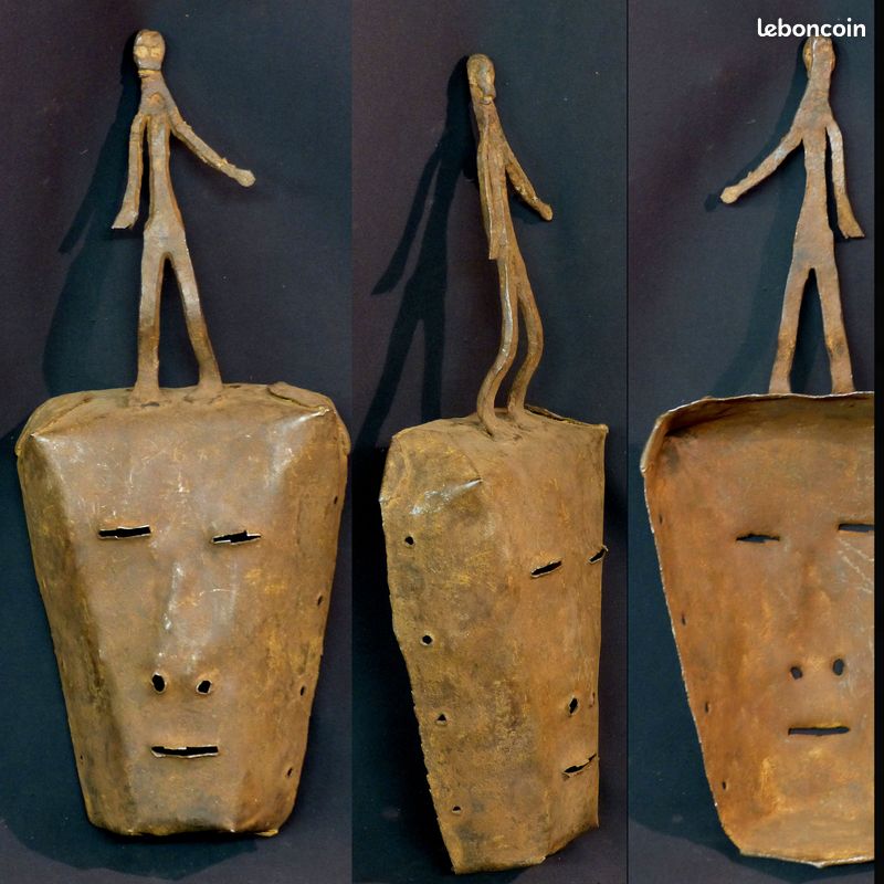 A Art Africain masque de forgeron Dogon Mali 45cm métal force brute primaire (image 2)