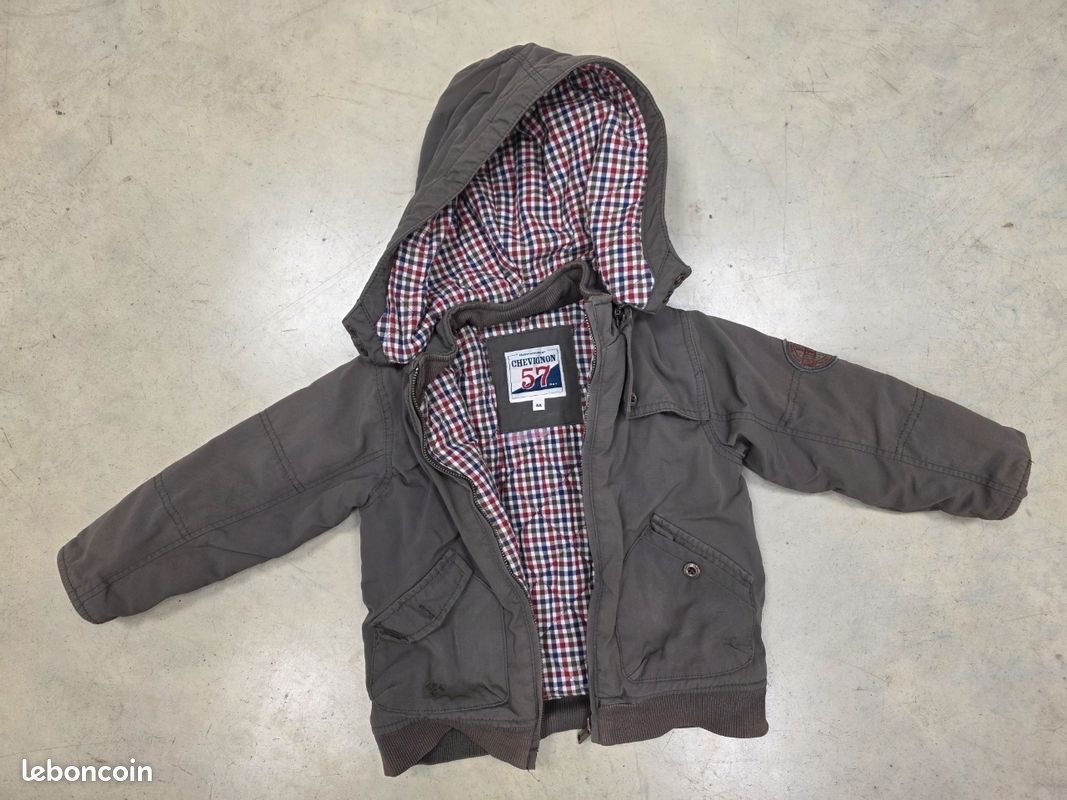 Veste 4 ans (image 1)