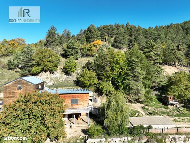 Maison 6 pièces 147 m²