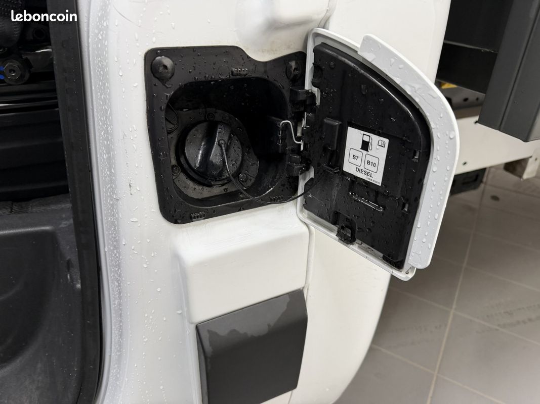 Renault Master (3) PC T CF F3500 L2H1 dCi 135 (image 16)