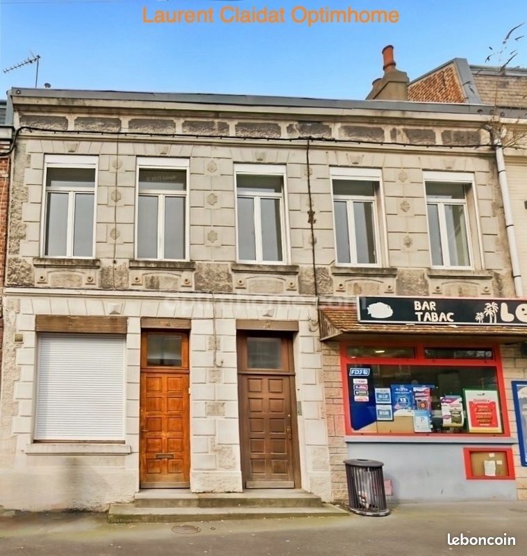 Immeuble 252 m² · à Saint-Quentin · 252 m² · 284 000 €
