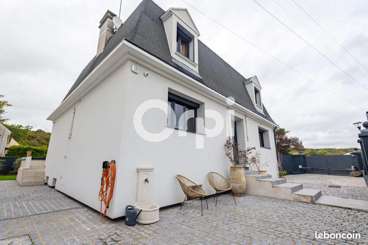 Maison 5 pièces 151 m² · à Coubron · 151 m² · 560 000 €