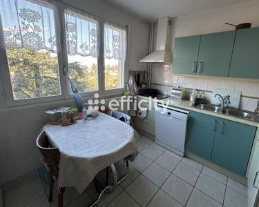 Appartement 240 000 € - 76 m²