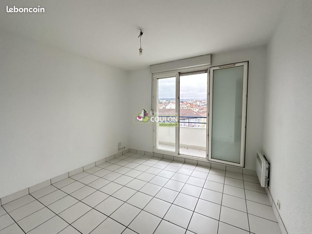 Appartement 1 pièce 19 m² · à Clermont-Ferrand · 19 m² · 410 €/mois