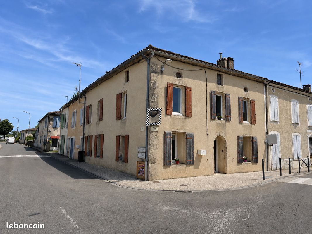 Maison 6 pièces 170 m² · à Noaillan · 170 m² · 169 000 €