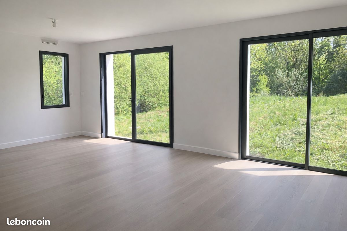 Maison 4 pièces 85 m² · à Plogastel-Saint-Germain · 85 m² · 980 €/mois