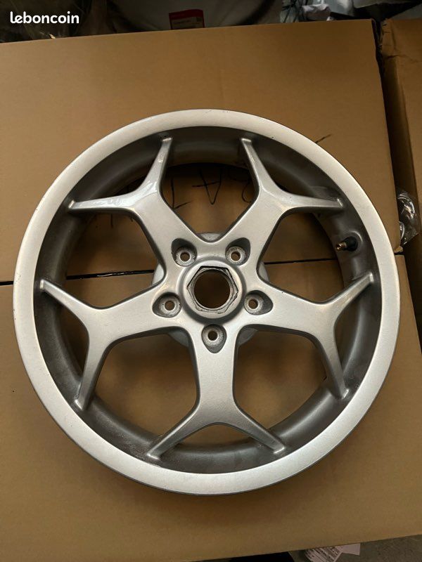 Jantes avant mp3 500 (image 1)