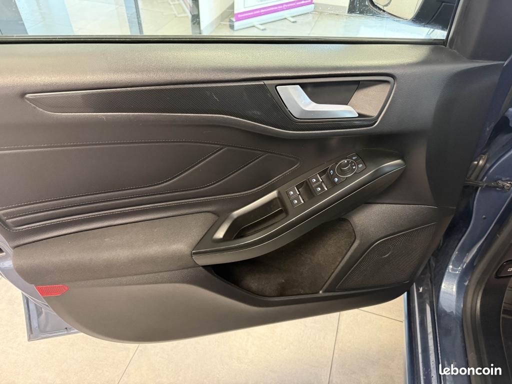FORD FOCUS SW 1.5 EcoBlue 120 BVA ST Line X PHASE 2 (image 10)