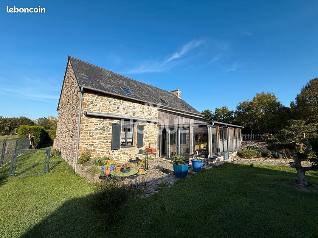 Maison 5 pièces 157 m² · à Dol-de-Bretagne · 157 m² · 395 000 €