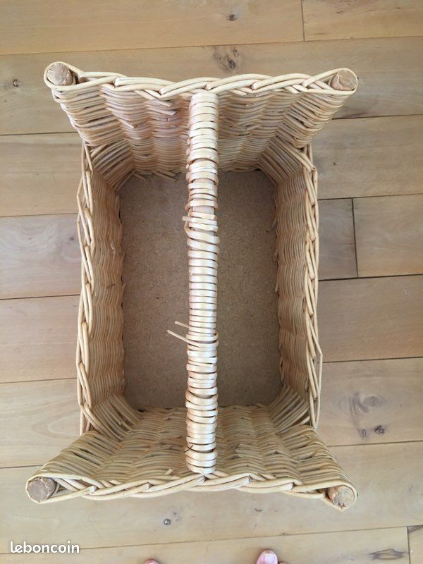 Joli porte revues en bois tressé (image 5)