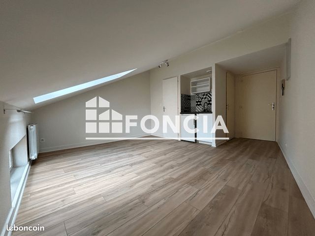 Appartement 1 pièce 14 m² · à Poitiers · 14 m² · 290 €/mois