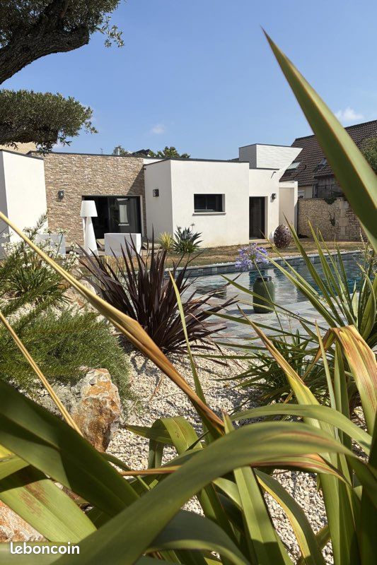 Maison 7 pièces 320 m² · à Caen · 320 m² · 1 500 000 €