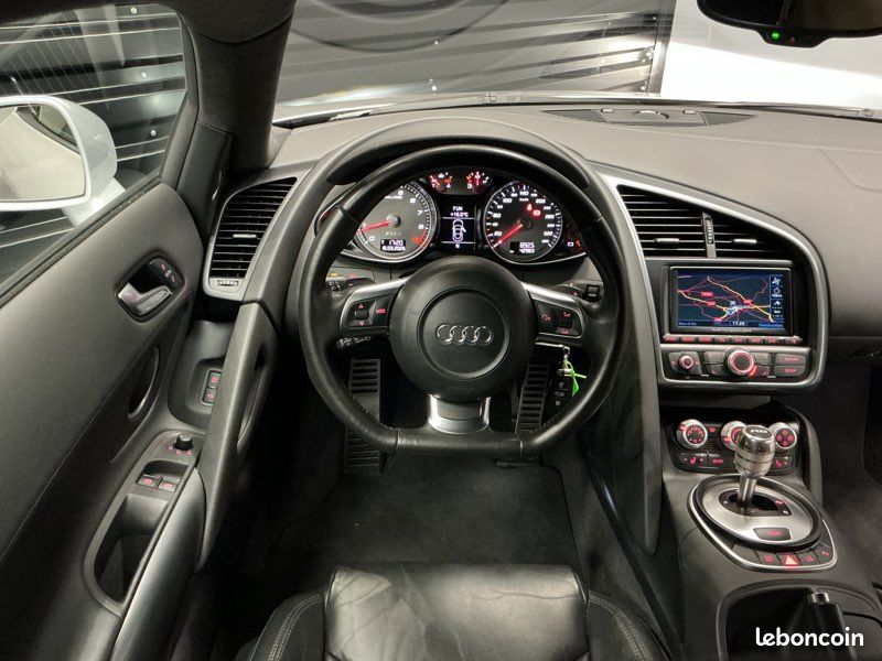 AUDI R8 4.2 V8 FSi QUATTRO 420 CH R-TRONIC (image 8)