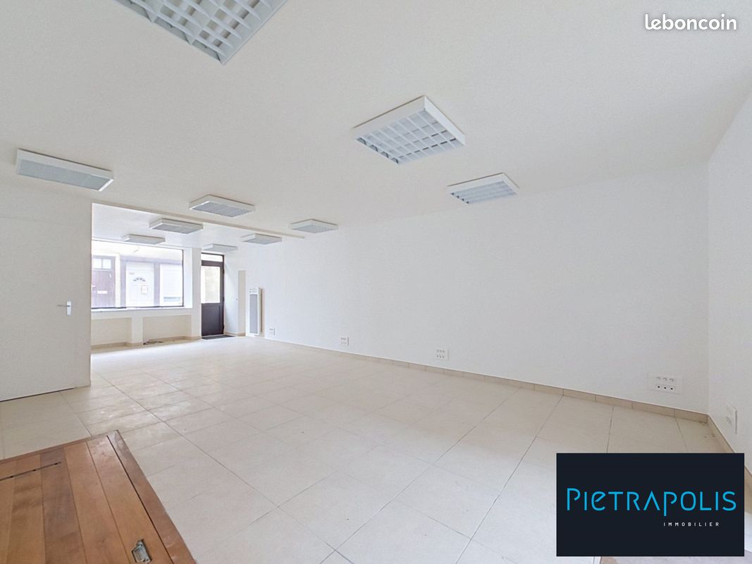 Immeuble 117 m² · à Chaumont · 117 m² · 115 000 €
