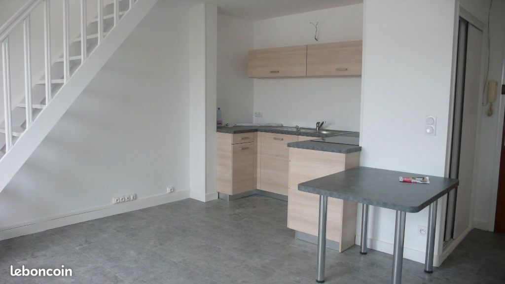 Appartement 1 pièce 33 m² · à Cholet · 33 m² · 552 €