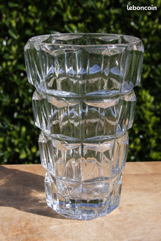 Vase de Bohème – Verre pressé – Peceny – Hermanova – Sklo UnionCristal (image 2)