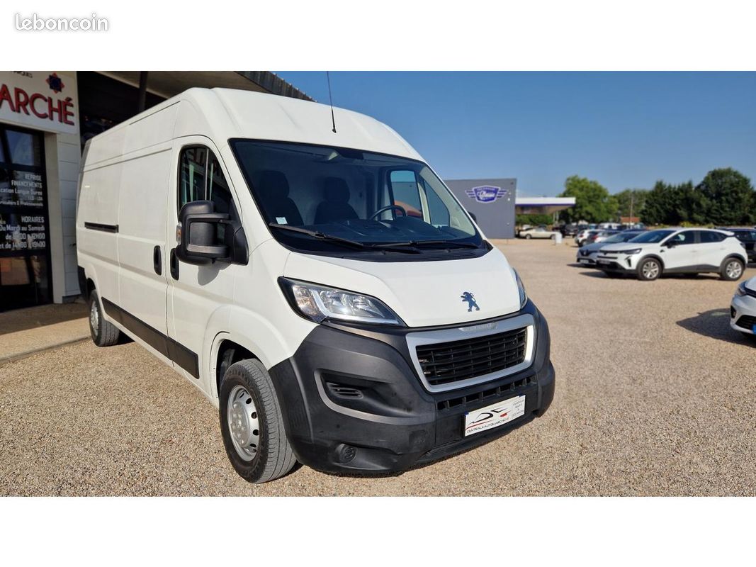 PEUGEOT BOXER Premium 333 L3H2 2.2 BlueHDi S&S - 140 (image 4)
