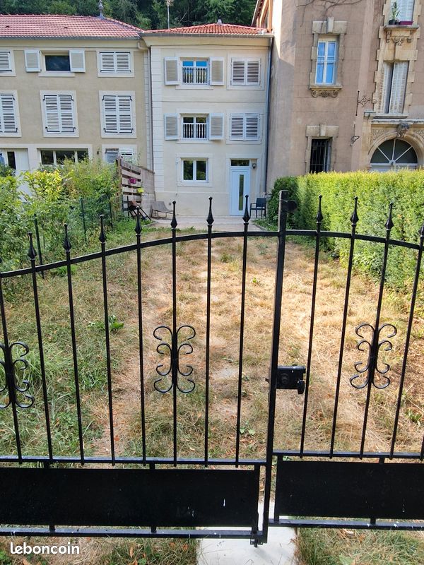 Maison 130 m² · à Liverdun · 130 m² · 910 €