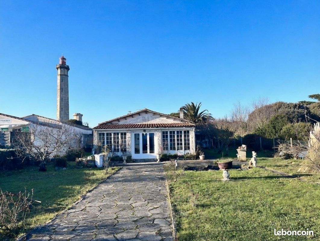 Maison 5 pièces 104 m² · à Saint-Clément-des-Baleines · 104 m² · 498 750 €