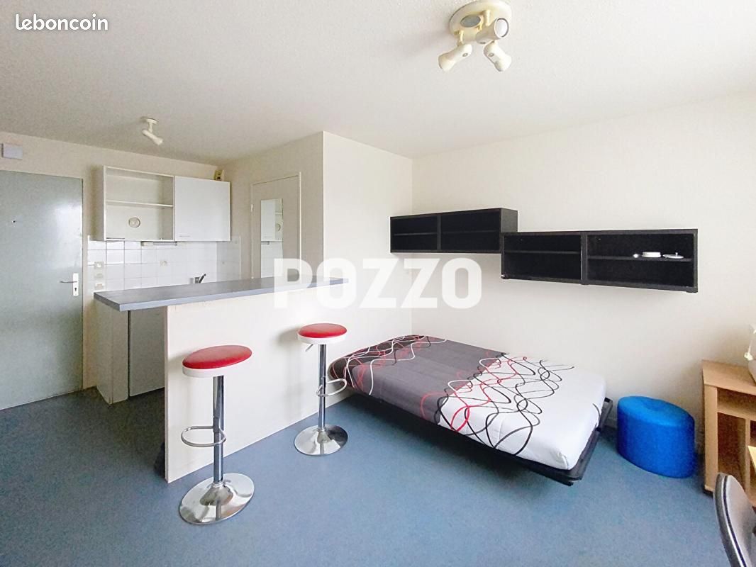 Appartement 1 pièce 18 m² · à Hérouville-Saint-Clair · 18 m² · 360 €/mois