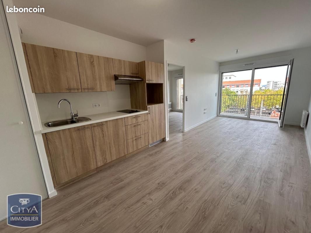 Appartement 2 pièces 40 m² · à Clermont-Ferrand · 40 m² · 749 €/mois