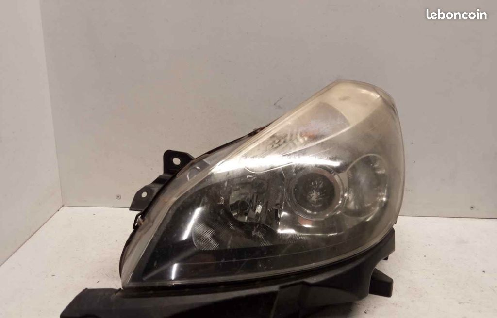 2 Phares Avant Gauche + Droite électriques Pour Renault Clio III Phase II (06.09-11.12)