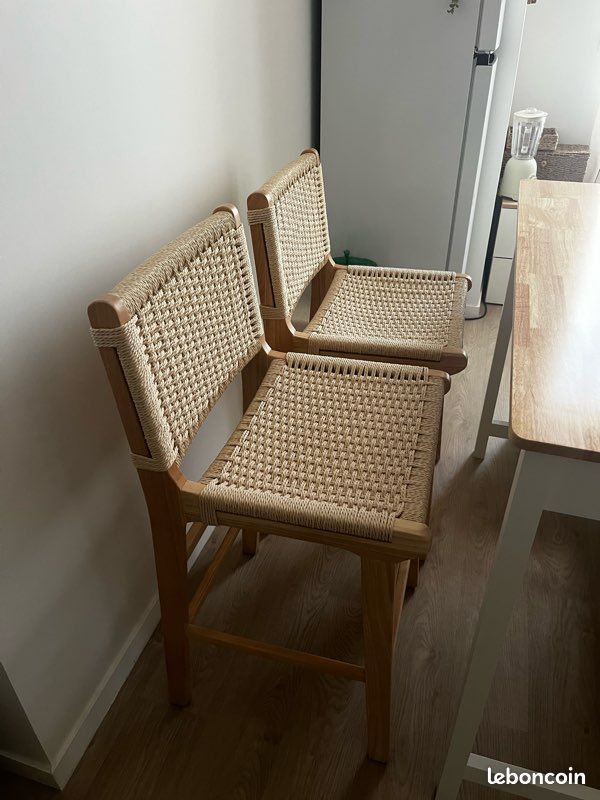 Îlot central Sweeek + 2 tabourets – Parfait état (image 3)