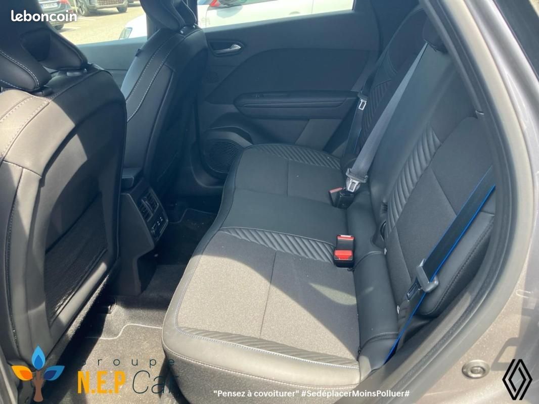 Renault Captur E-Tech full hybrid 160 ch Techno (image 9)