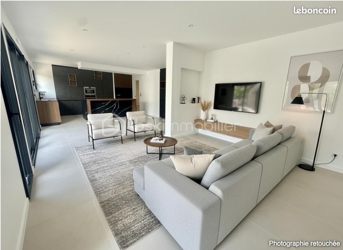 Maison 7 pièces 165 m² · au Rheu · 165 m² · 439 900 €