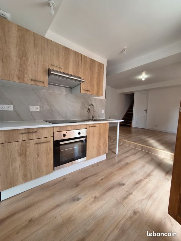 Appartement 3 pièces 49 m² · à La Côte-Saint-André · 49 m² · 800 €/mois